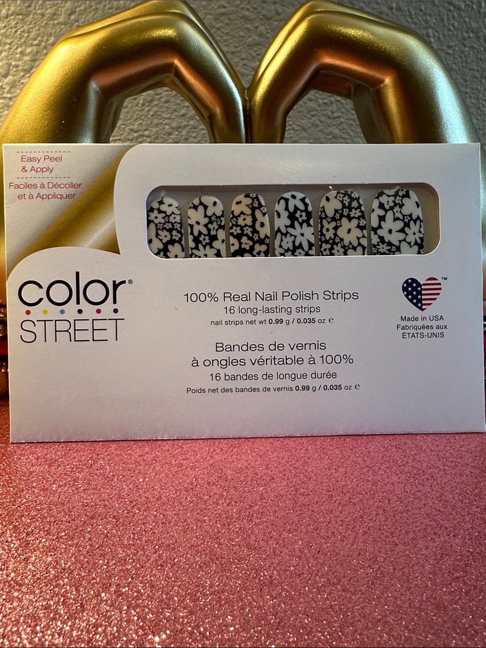 Color Street Black & White Floral Nail Strips